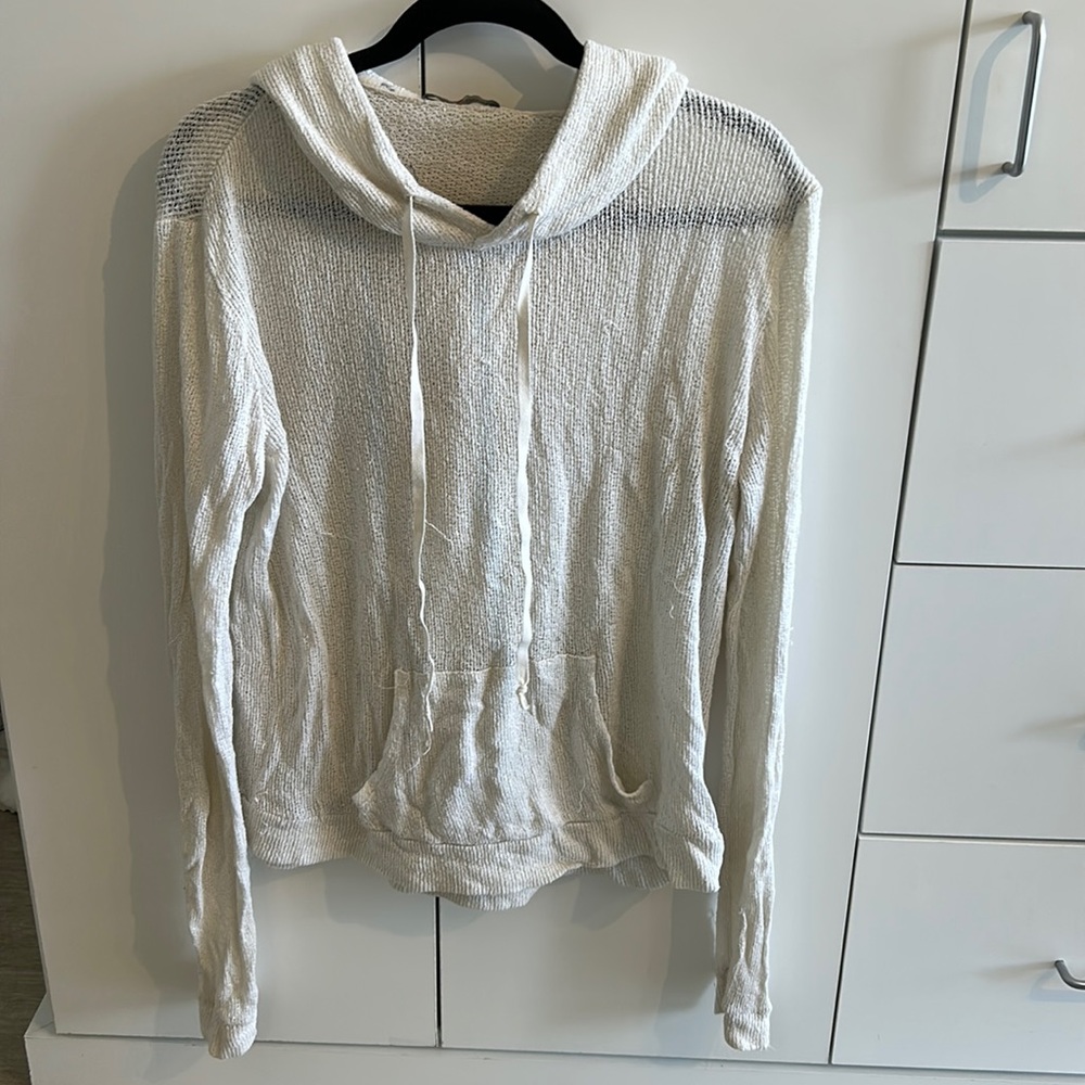 BRANDY MELVILLE SWEATER